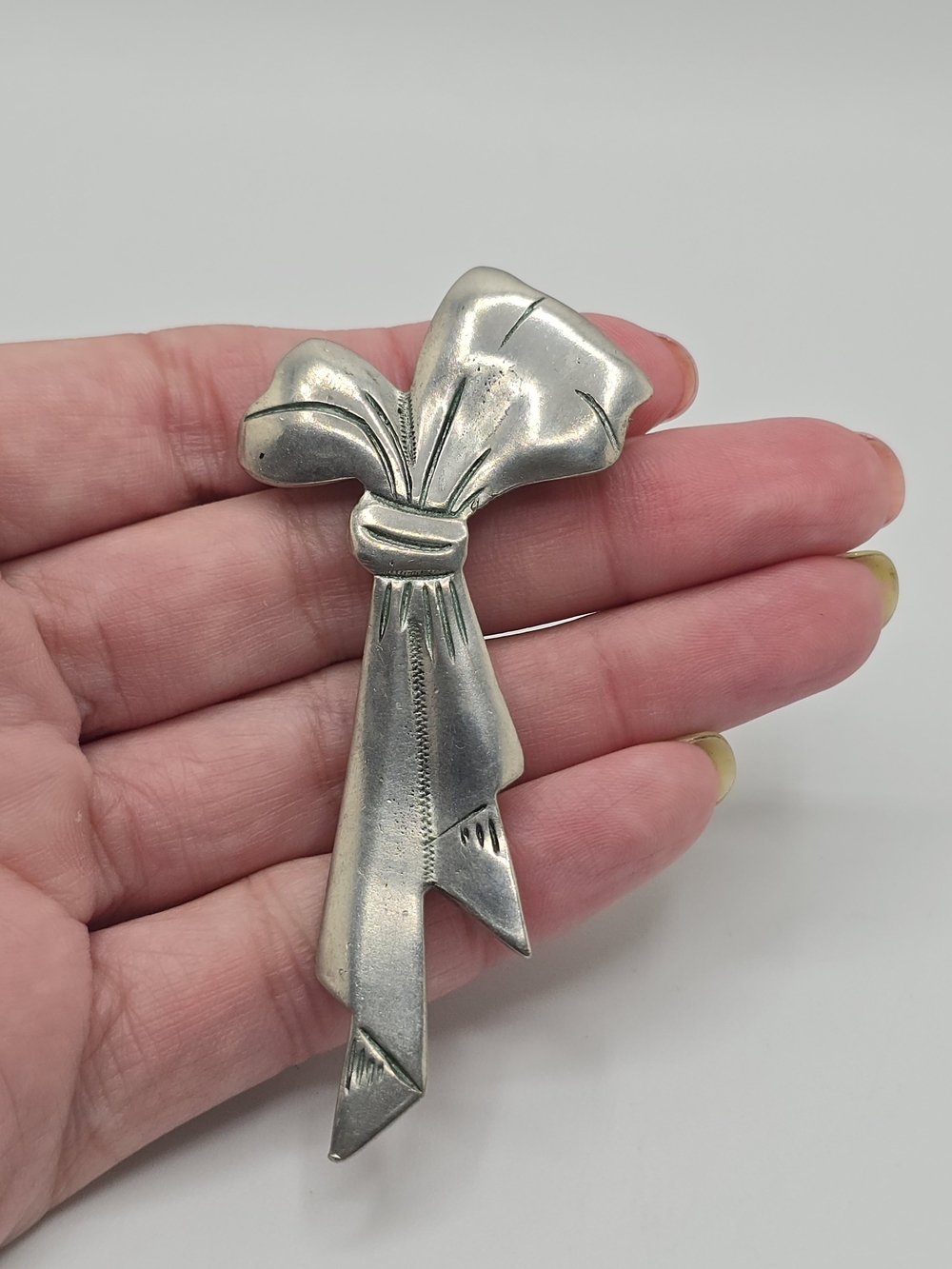 Vintage Pewter Bow Ribbon Brooch Pin 3" Silver Tone Signed Lancaster
